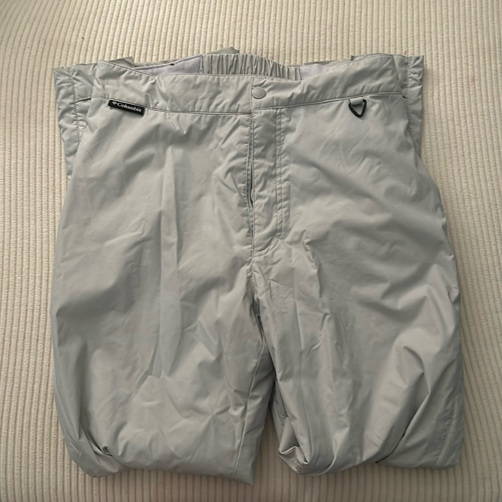 Women’s Columbia snow pants
